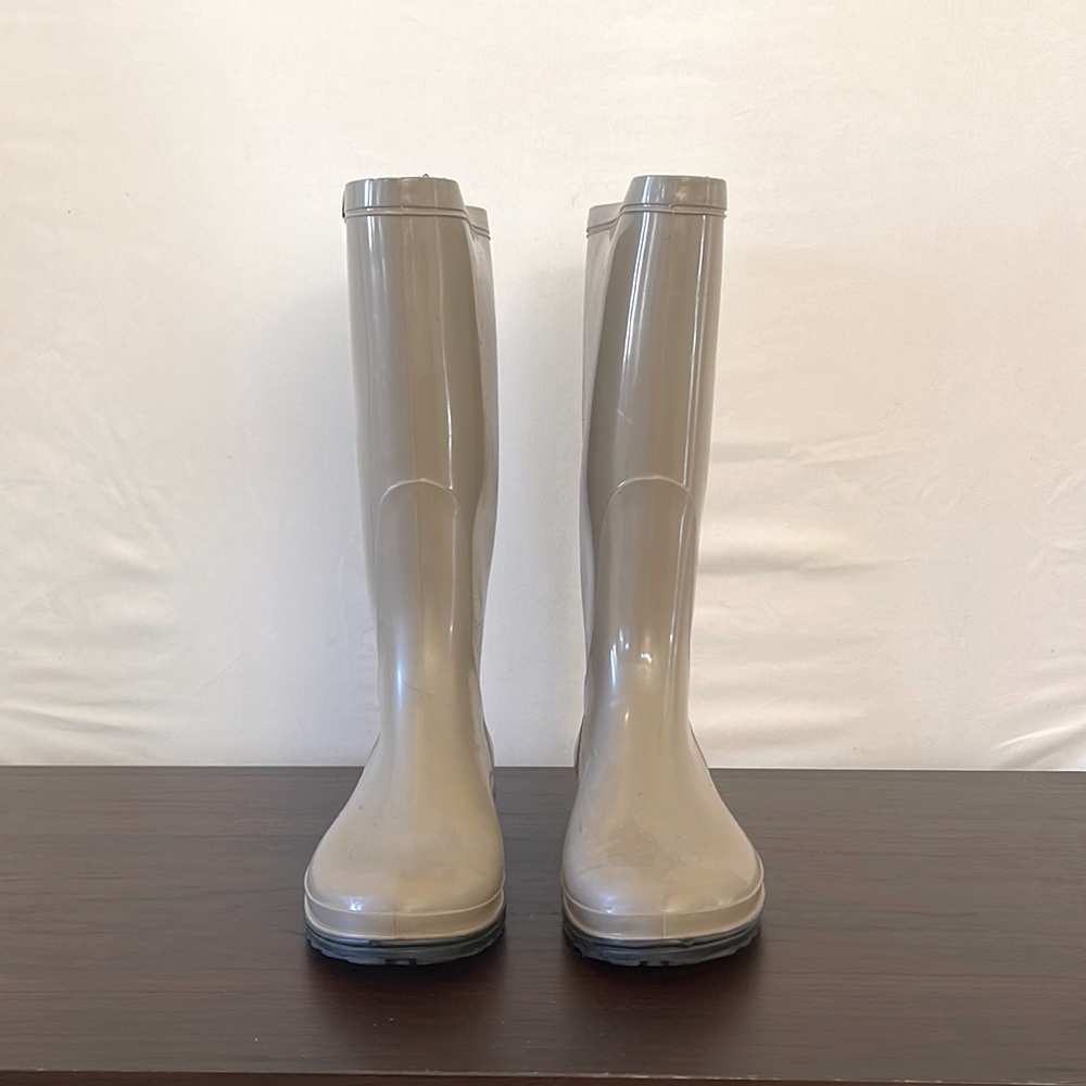 Marni rain boots size 8 gray